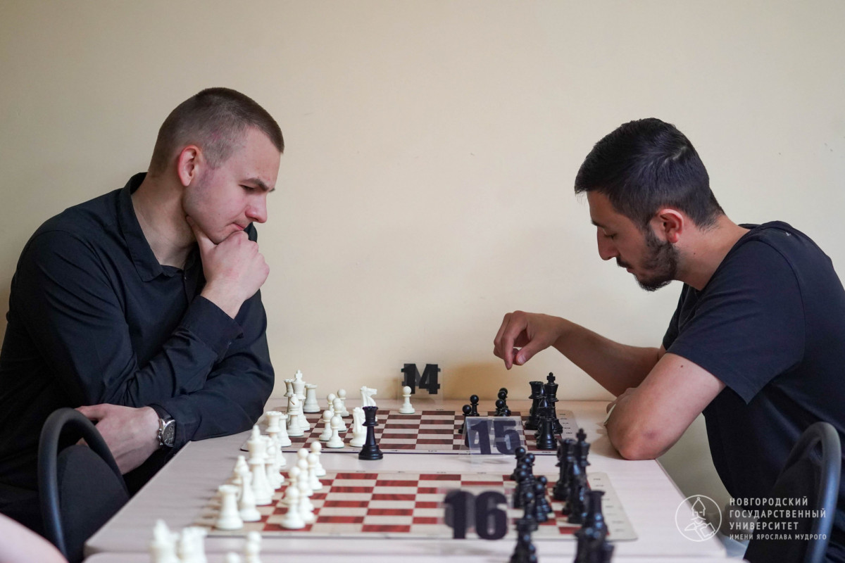 «У вас только государственных праздников – 14, не говоря о «пятницах»: как студент из Сирии в Великом Новгороде обживался «У вас только государственных праздников – 14, не говоря о «пятницах»: как студент из Сирии в Великом Новгороде обживался