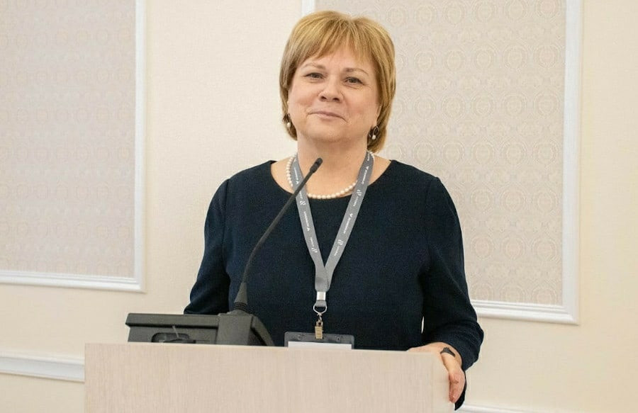 Елена Жукова: «В профессию лингвиста не стоит идти «по приколу»