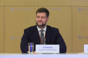 Зачем нужен фоновый доступ к микрофону и были ли претензии от ФСБ: эксперт НЦПТИ о страхах, связанных с мессенджером МАХ